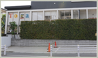 駐車場（6台完備）